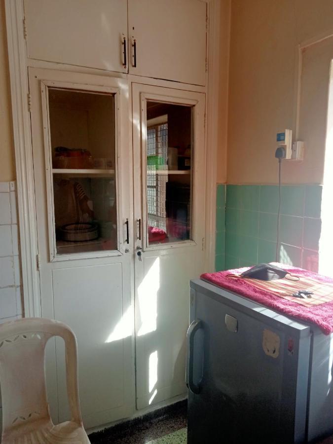 Pinkroses Gardens Hostel Найробі Екстер'єр фото